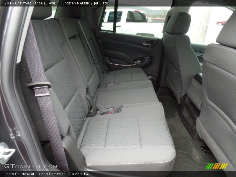 Tungsten Metallic / Jet Black 2016 Chevrolet Tahoe LS 4WD