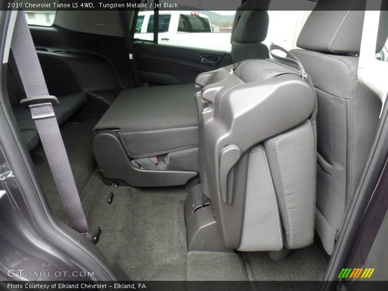 Tungsten Metallic / Jet Black 2016 Chevrolet Tahoe LS 4WD