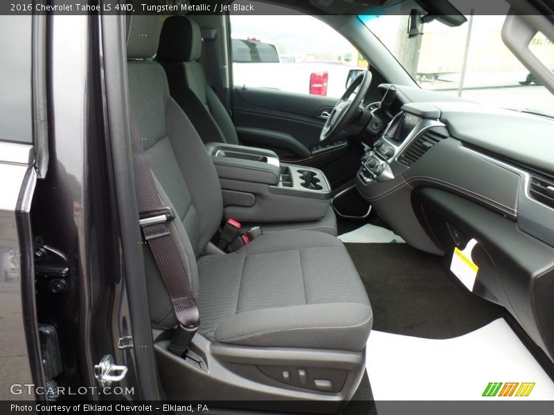 Tungsten Metallic / Jet Black 2016 Chevrolet Tahoe LS 4WD