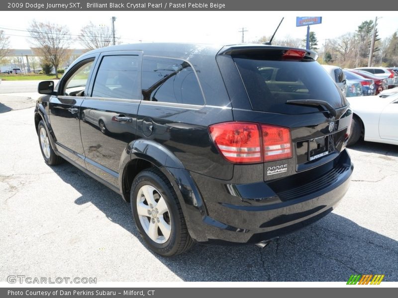 Brilliant Black Crystal Pearl / Pastel Pebble Beige 2009 Dodge Journey SXT
