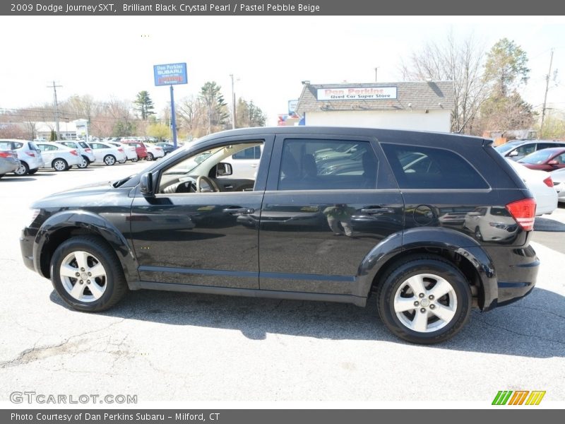 Brilliant Black Crystal Pearl / Pastel Pebble Beige 2009 Dodge Journey SXT