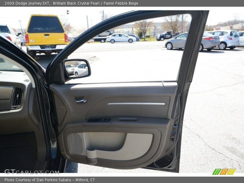 Brilliant Black Crystal Pearl / Pastel Pebble Beige 2009 Dodge Journey SXT