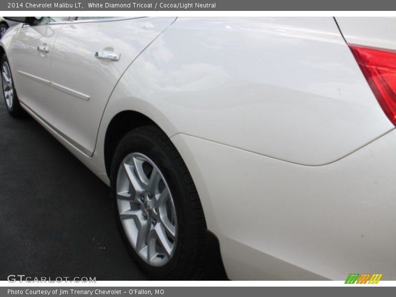 White Diamond Tricoat / Cocoa/Light Neutral 2014 Chevrolet Malibu LT