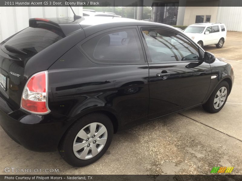 Ebony Black / Black 2011 Hyundai Accent GS 3 Door