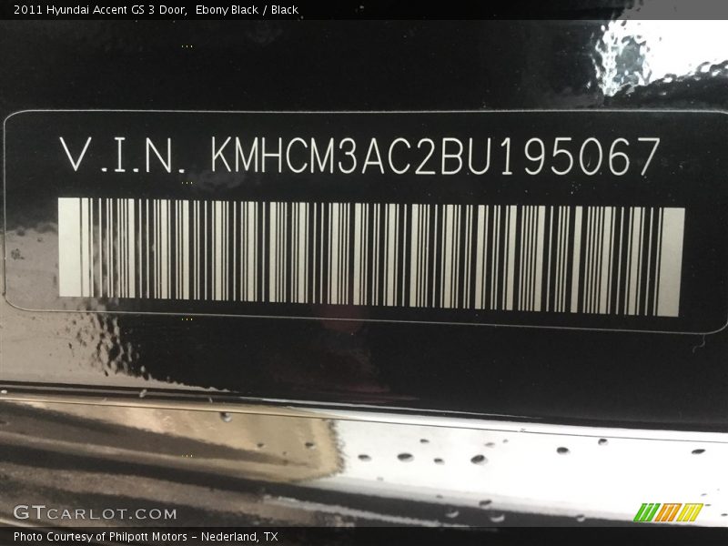 Ebony Black / Black 2011 Hyundai Accent GS 3 Door