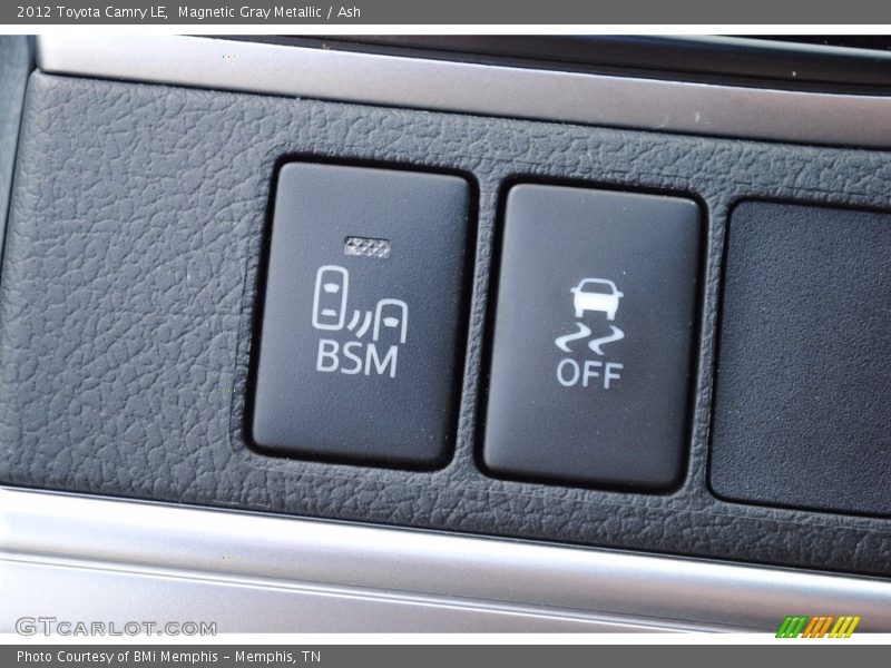 Magnetic Gray Metallic / Ash 2012 Toyota Camry LE