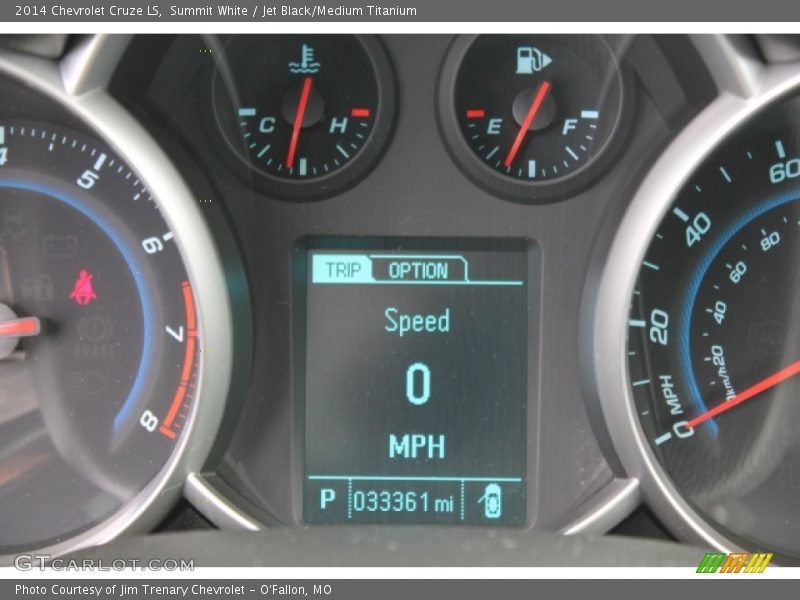 Summit White / Jet Black/Medium Titanium 2014 Chevrolet Cruze LS