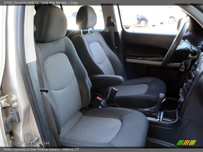 Gold Mist Metallic / Gray 2009 Chevrolet HHR LS
