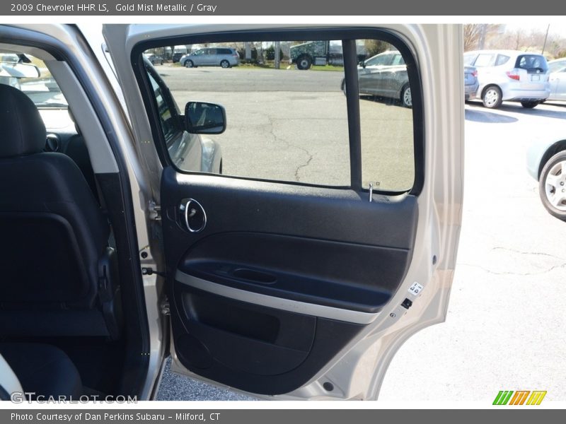 Gold Mist Metallic / Gray 2009 Chevrolet HHR LS