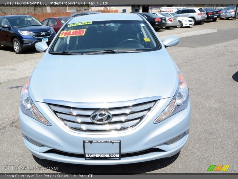 Iridescent Silver Blue Pearl / Black 2013 Hyundai Sonata SE