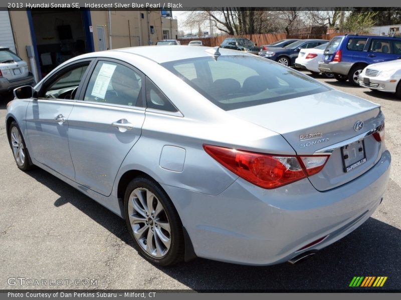 Iridescent Silver Blue Pearl / Black 2013 Hyundai Sonata SE