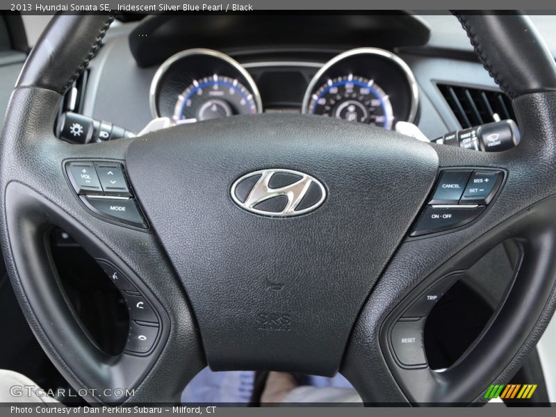 Iridescent Silver Blue Pearl / Black 2013 Hyundai Sonata SE