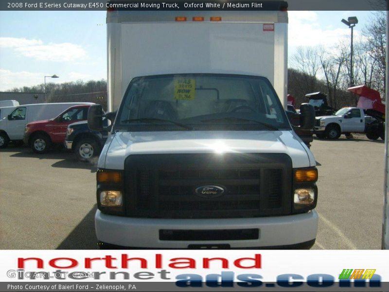 Oxford White / Medium Flint 2008 Ford E Series Cutaway E450 Commercial Moving Truck