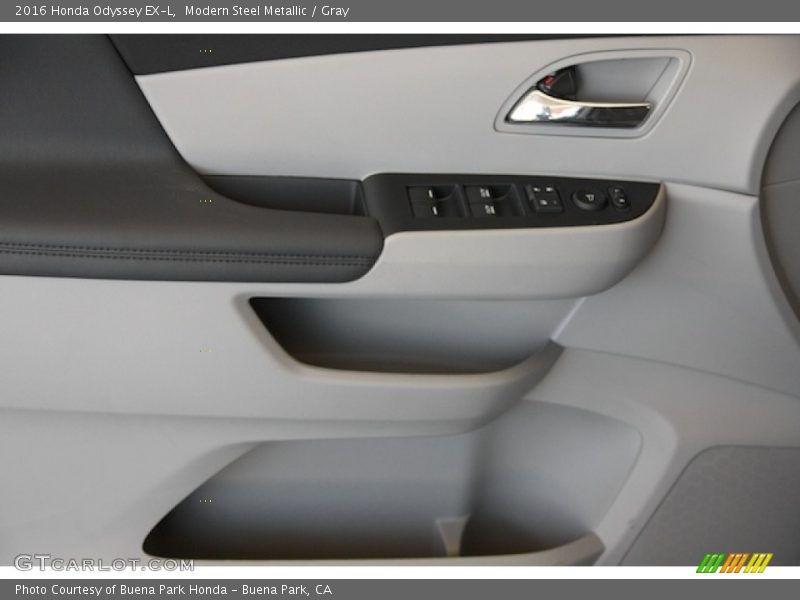 Modern Steel Metallic / Gray 2016 Honda Odyssey EX-L