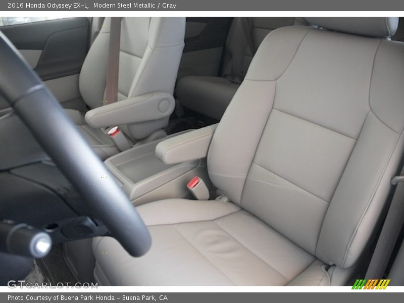 Modern Steel Metallic / Gray 2016 Honda Odyssey EX-L