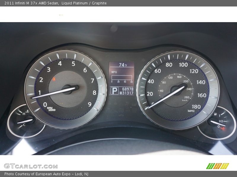 Liquid Platinum / Graphite 2011 Infiniti M 37x AWD Sedan