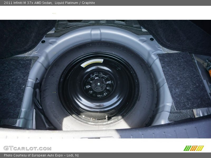Liquid Platinum / Graphite 2011 Infiniti M 37x AWD Sedan