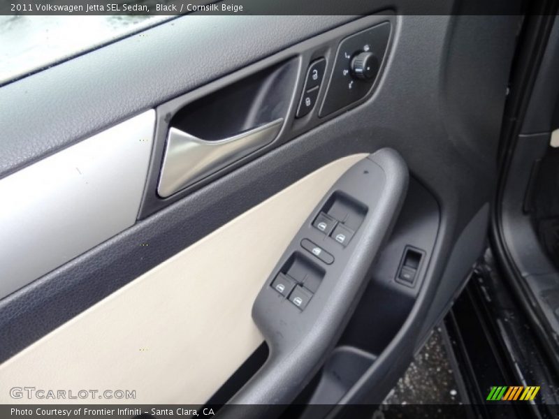 Black / Cornsilk Beige 2011 Volkswagen Jetta SEL Sedan