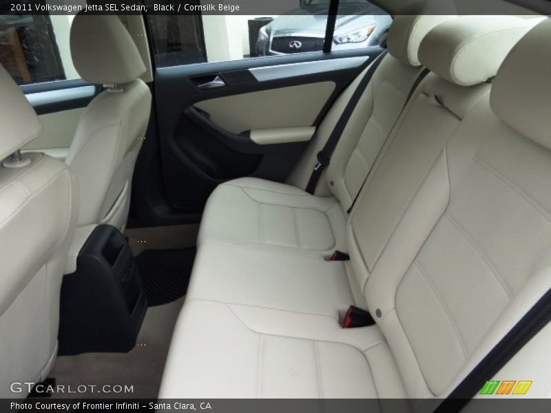 Black / Cornsilk Beige 2011 Volkswagen Jetta SEL Sedan