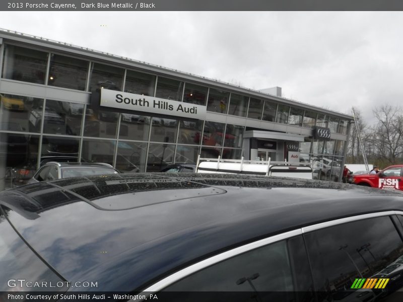 Dark Blue Metallic / Black 2013 Porsche Cayenne