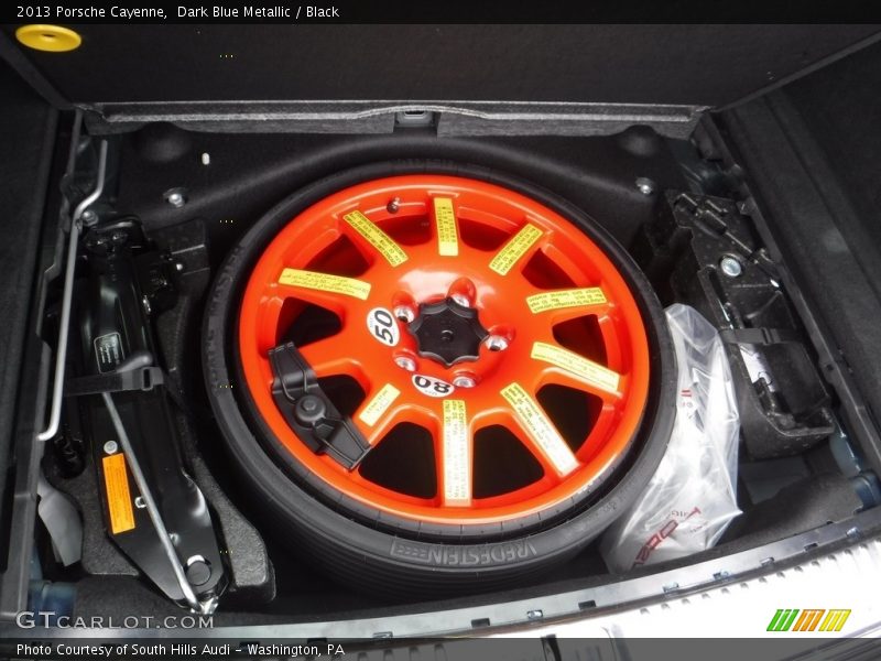 Dark Blue Metallic / Black 2013 Porsche Cayenne