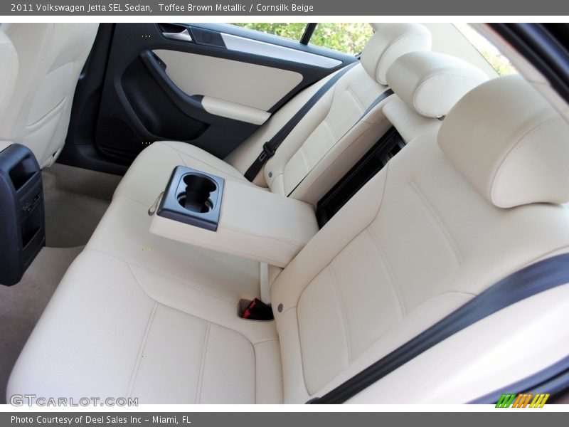 Toffee Brown Metallic / Cornsilk Beige 2011 Volkswagen Jetta SEL Sedan