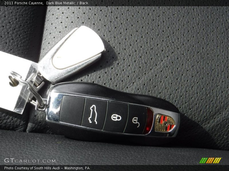 Dark Blue Metallic / Black 2013 Porsche Cayenne