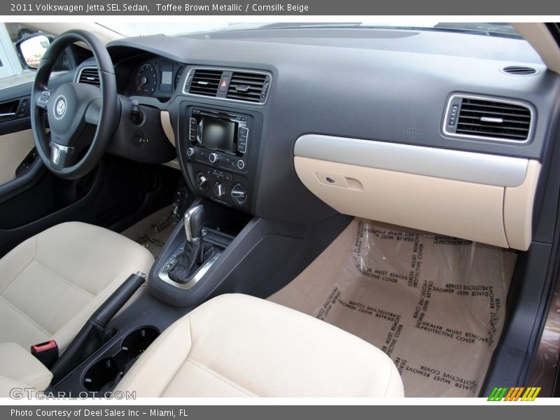 Toffee Brown Metallic / Cornsilk Beige 2011 Volkswagen Jetta SEL Sedan