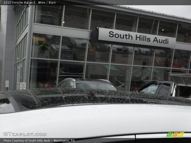 White / Black 2015 Porsche Macan S