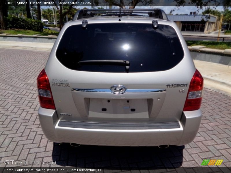 Sahara Silver / Gray 2006 Hyundai Tucson Limited
