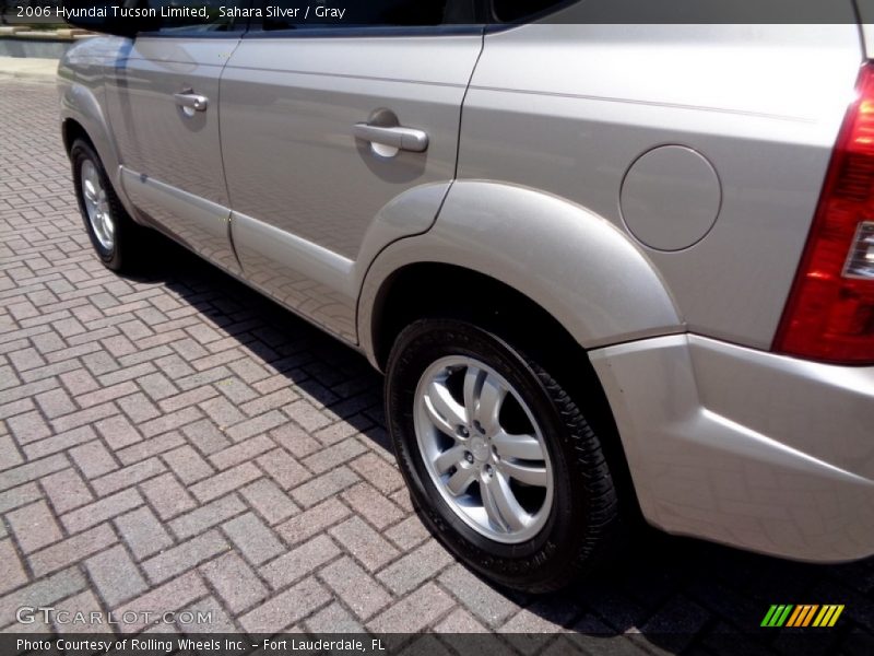 Sahara Silver / Gray 2006 Hyundai Tucson Limited