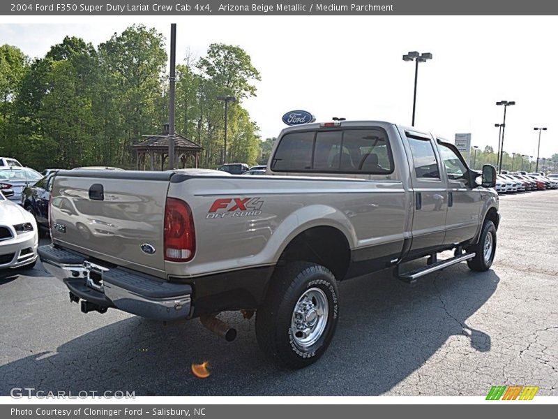 Arizona Beige Metallic / Medium Parchment 2004 Ford F350 Super Duty Lariat Crew Cab 4x4