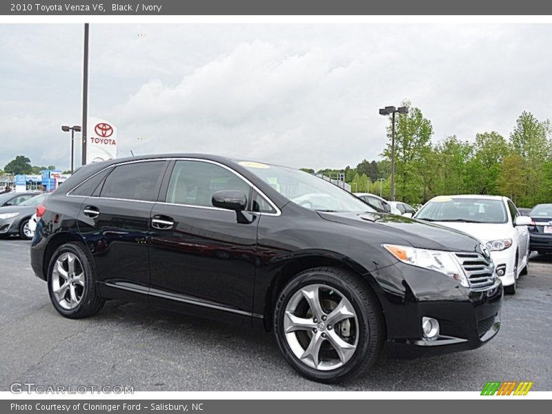 Black / Ivory 2010 Toyota Venza V6