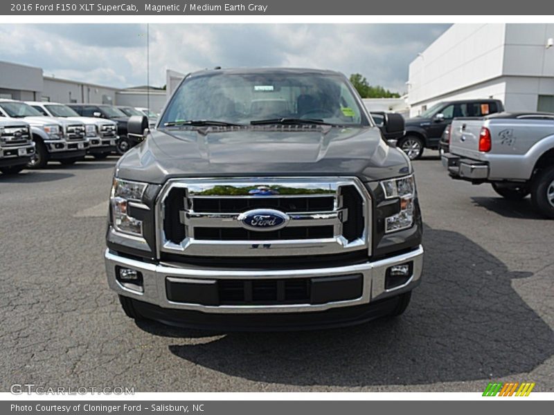 Magnetic / Medium Earth Gray 2016 Ford F150 XLT SuperCab