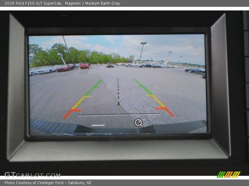 Magnetic / Medium Earth Gray 2016 Ford F150 XLT SuperCab