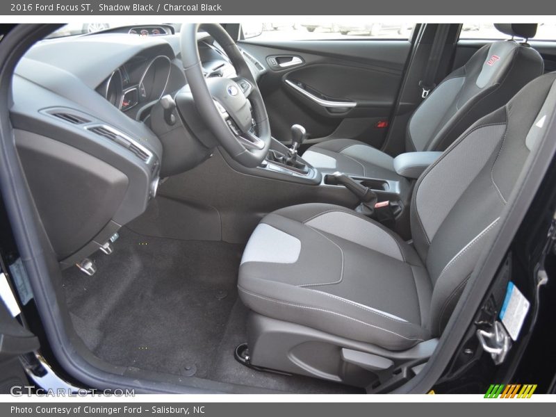 Shadow Black / Charcoal Black 2016 Ford Focus ST