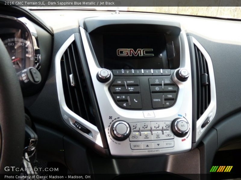 Dark Sapphire Blue Metallic / Jet Black 2016 GMC Terrain SLE