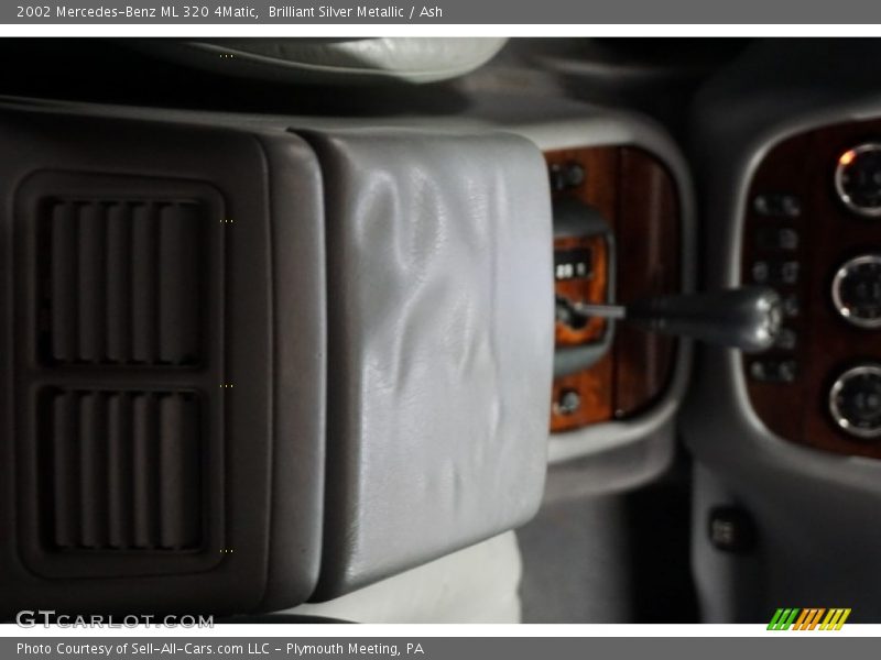 Brilliant Silver Metallic / Ash 2002 Mercedes-Benz ML 320 4Matic