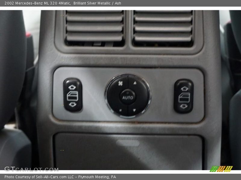 Brilliant Silver Metallic / Ash 2002 Mercedes-Benz ML 320 4Matic