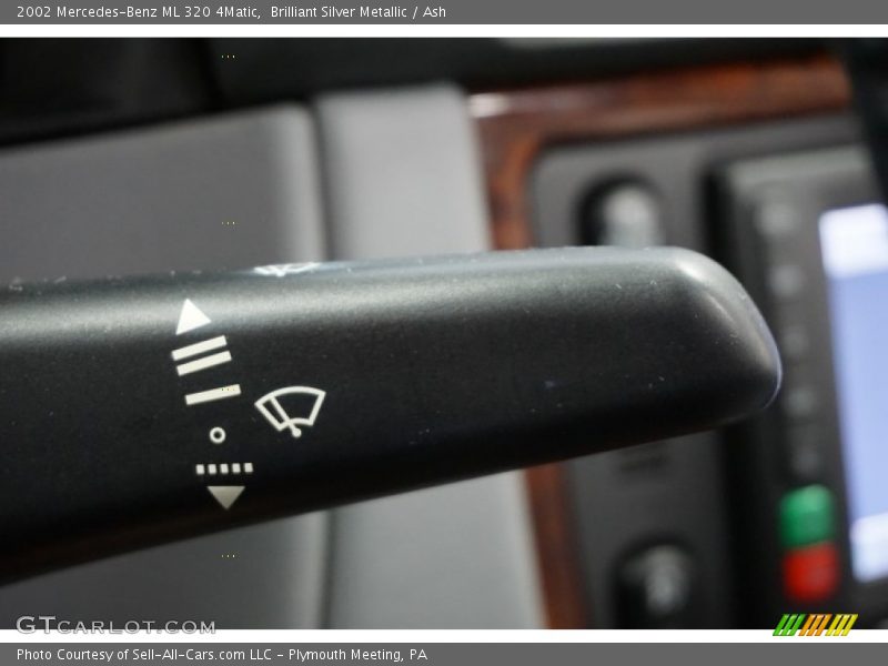Brilliant Silver Metallic / Ash 2002 Mercedes-Benz ML 320 4Matic
