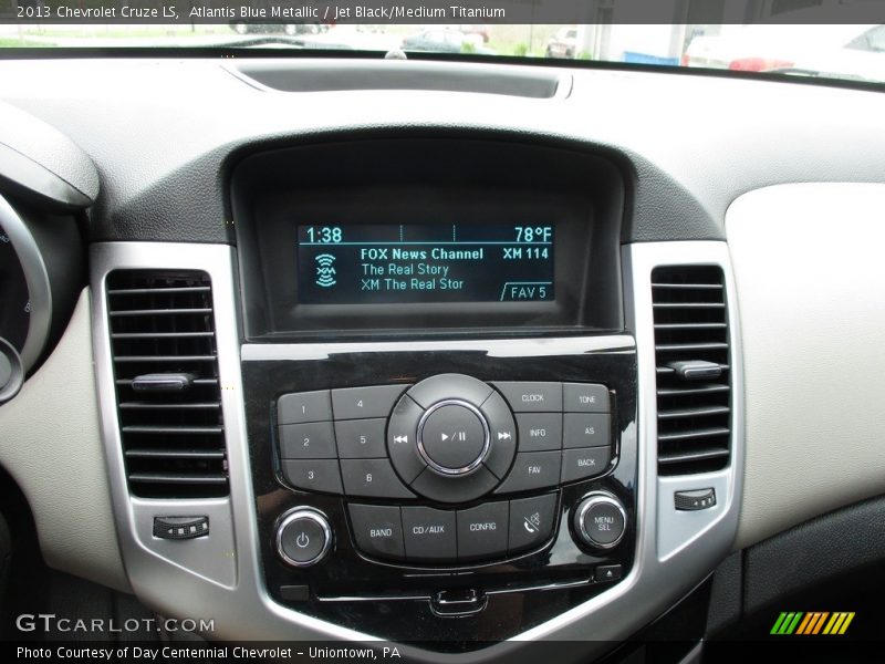 Atlantis Blue Metallic / Jet Black/Medium Titanium 2013 Chevrolet Cruze LS