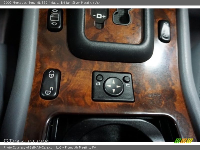 Brilliant Silver Metallic / Ash 2002 Mercedes-Benz ML 320 4Matic