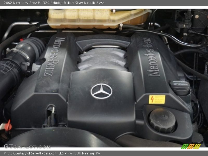 Brilliant Silver Metallic / Ash 2002 Mercedes-Benz ML 320 4Matic
