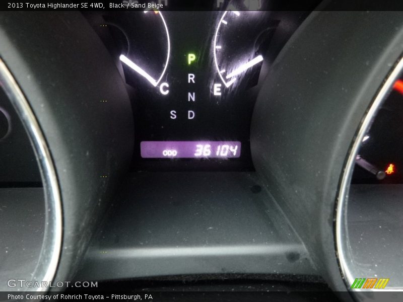 Black / Sand Beige 2013 Toyota Highlander SE 4WD