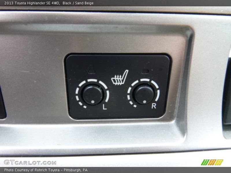 Black / Sand Beige 2013 Toyota Highlander SE 4WD