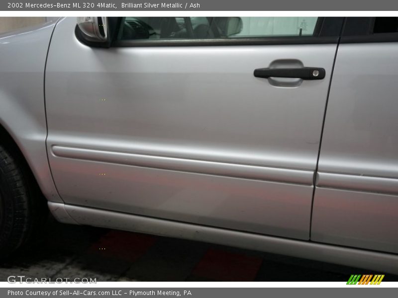 Brilliant Silver Metallic / Ash 2002 Mercedes-Benz ML 320 4Matic