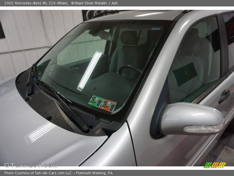 Brilliant Silver Metallic / Ash 2002 Mercedes-Benz ML 320 4Matic