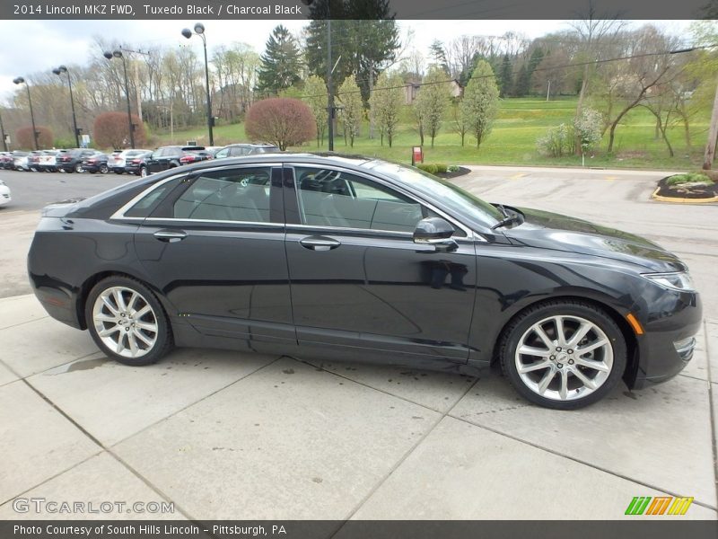 Tuxedo Black / Charcoal Black 2014 Lincoln MKZ FWD