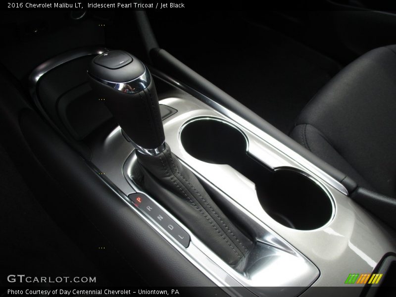 Iridescent Pearl Tricoat / Jet Black 2016 Chevrolet Malibu LT