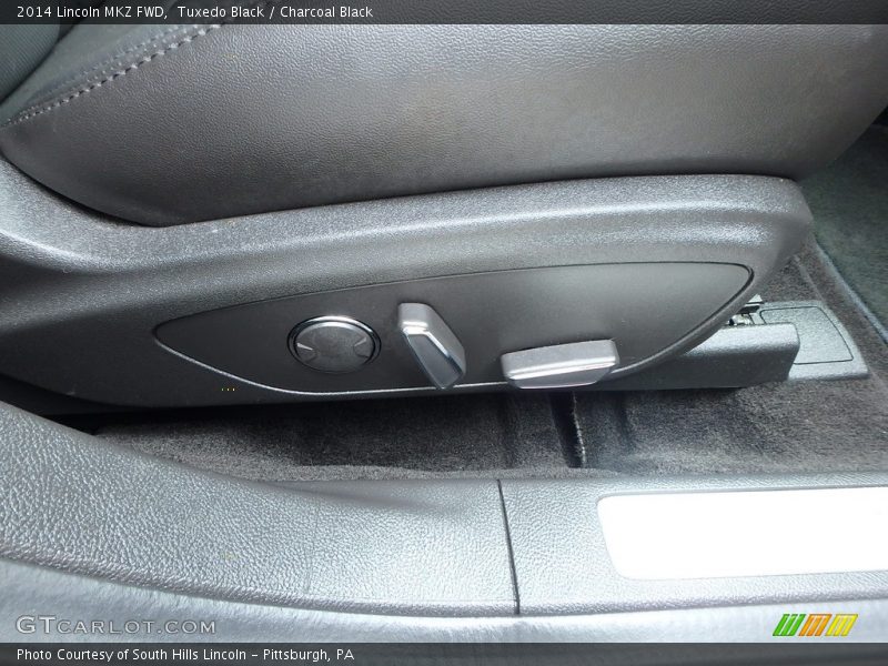 Tuxedo Black / Charcoal Black 2014 Lincoln MKZ FWD